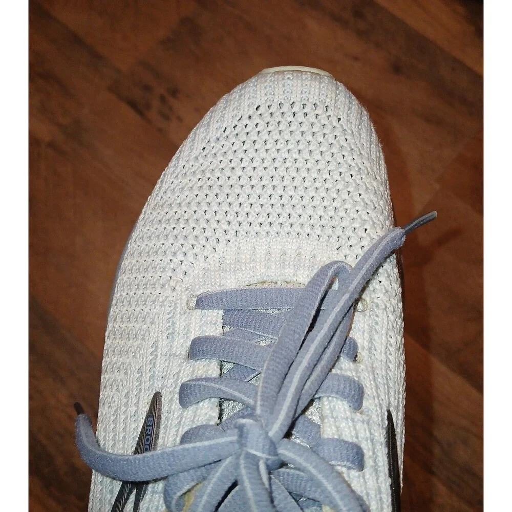 Brooks Revel 3